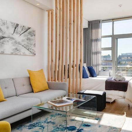 Backup-Powered Trendy Ny City Apartment At Table Mountain Kapstaden Exteriör bild
