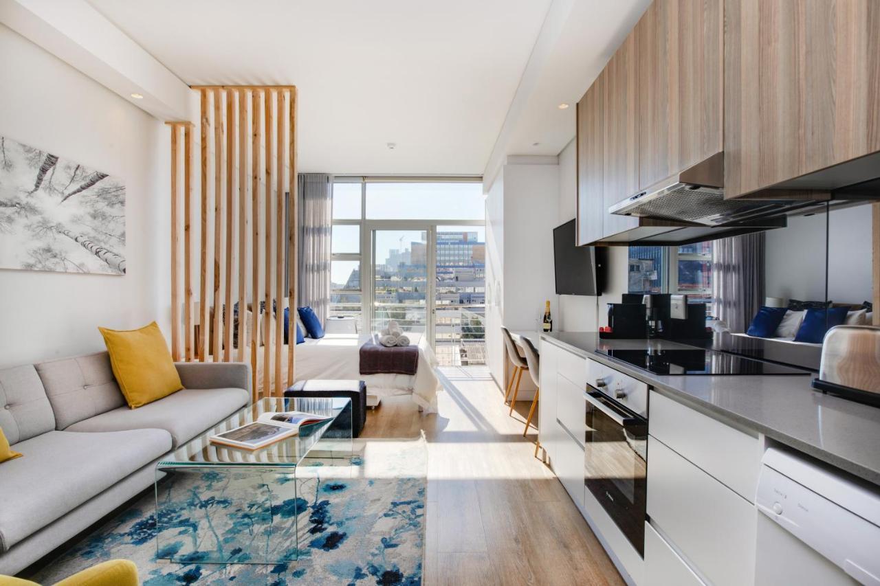Backup-Powered Trendy Ny City Apartment At Table Mountain Kapstaden Exteriör bild