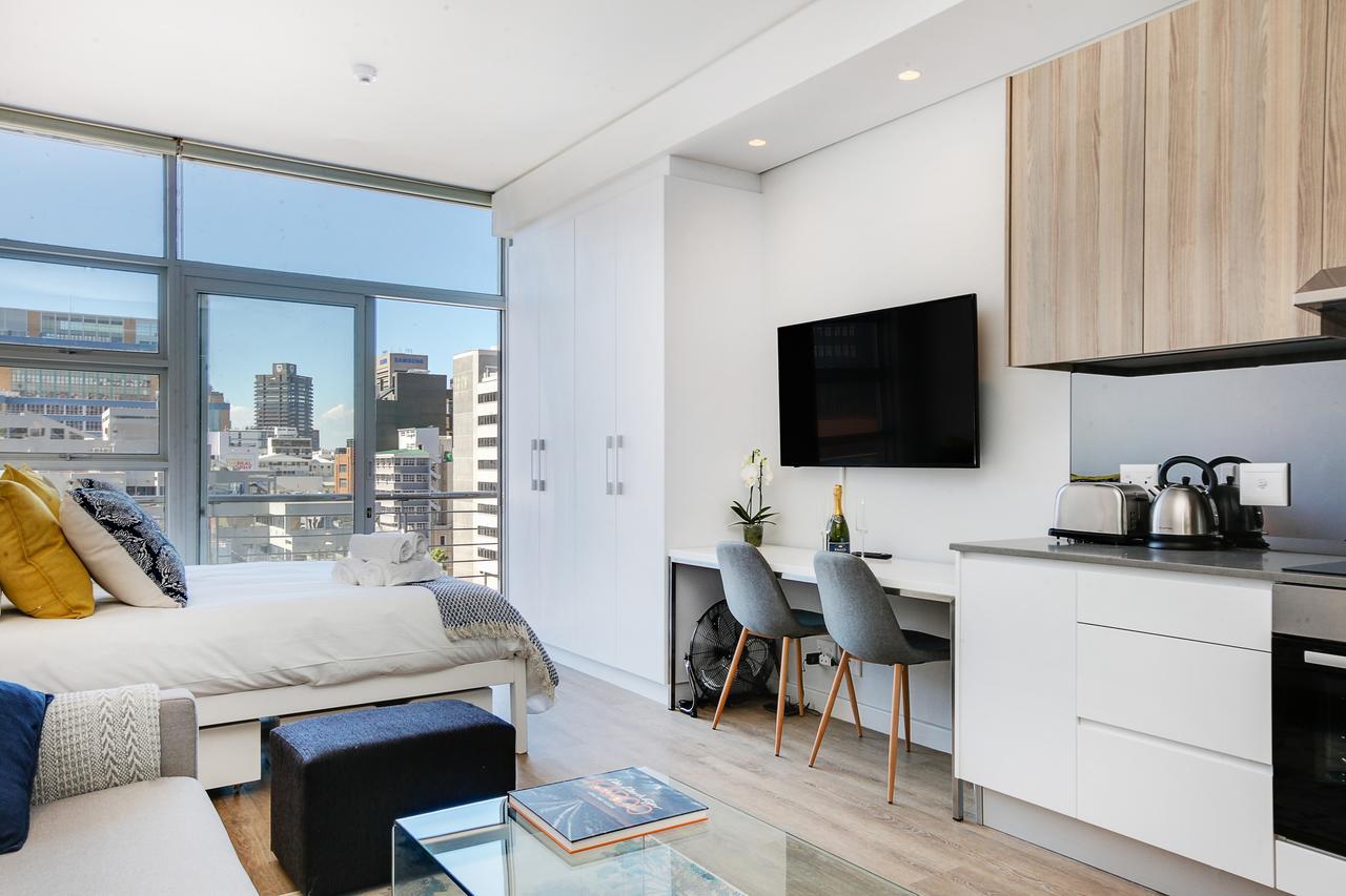 Backup-Powered Trendy Ny City Apartment At Table Mountain Kapstaden Exteriör bild